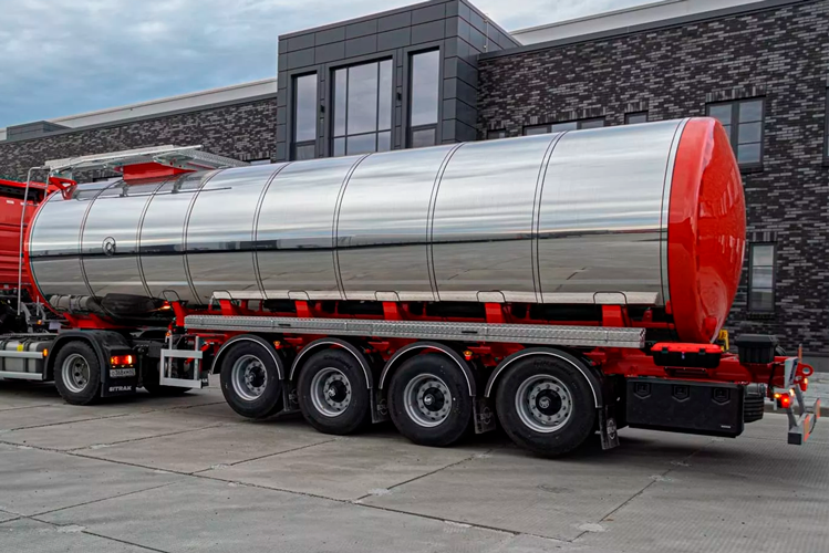 Нефтевоз 32 м3