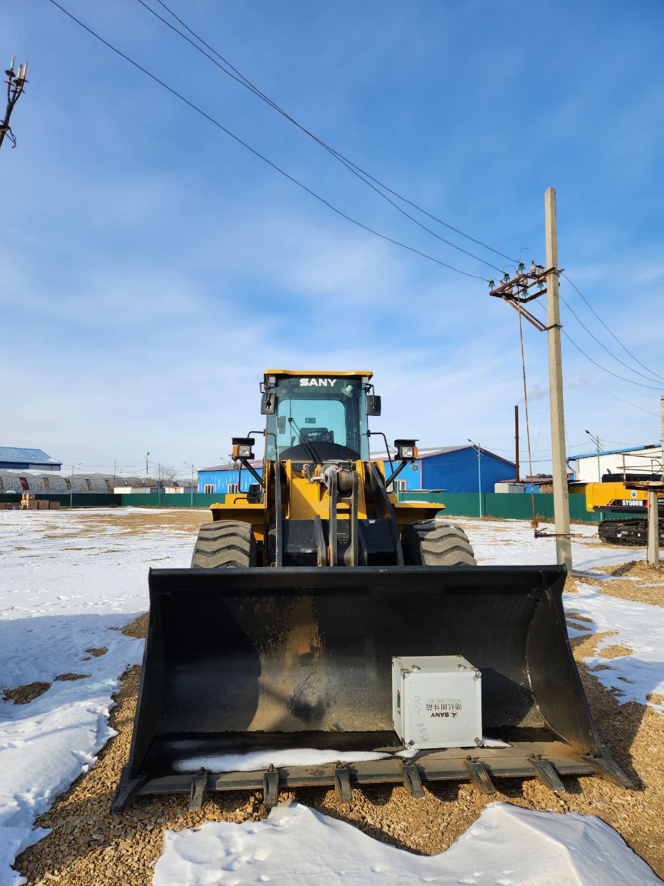 Фронтальный погрузчик SW953K1