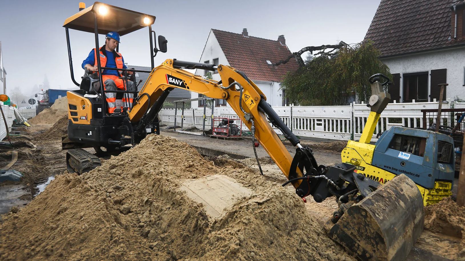 Мини-Экскаватор SY16C