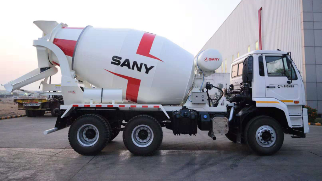 Автобетоносмеситель SY310C-6W