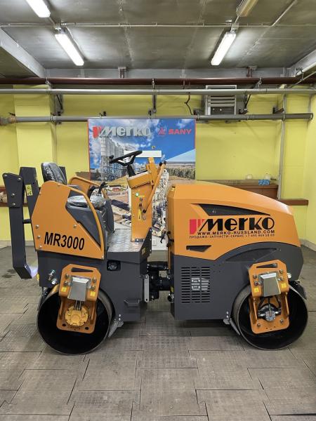 Каток MERKO MR 3000