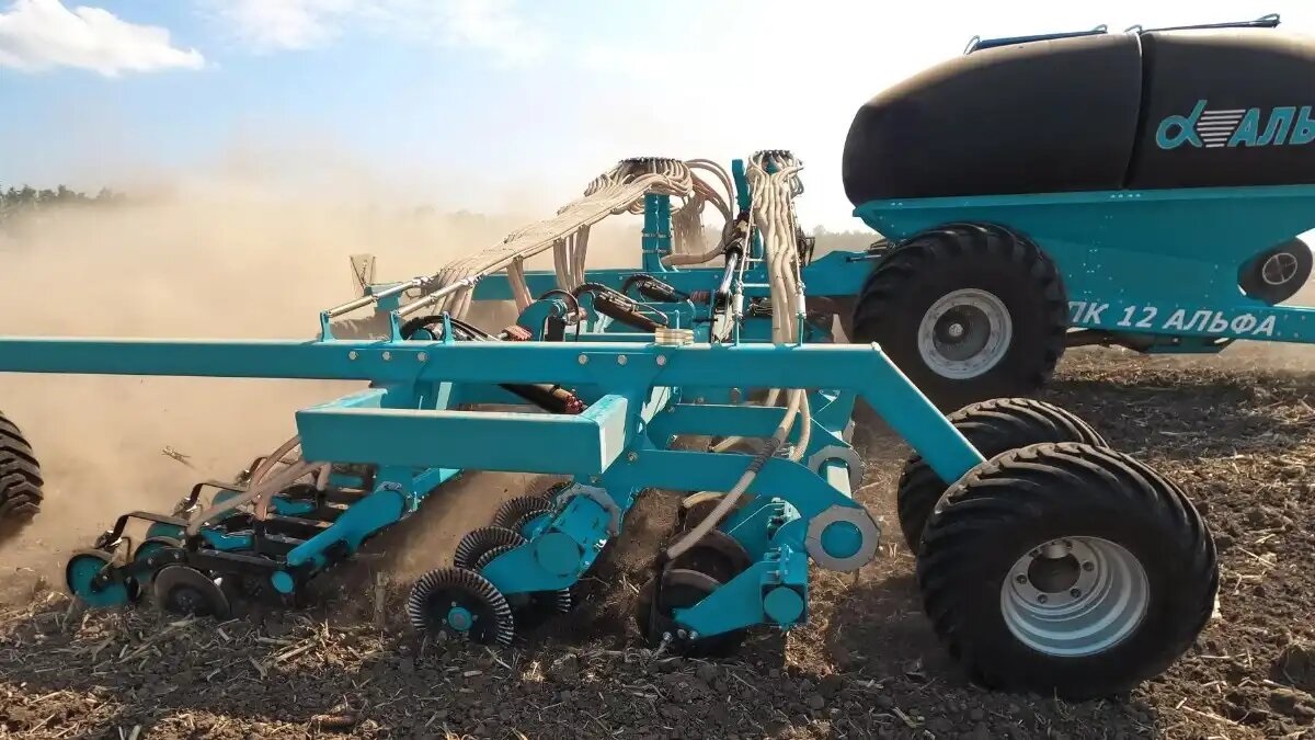 Посевной комплекс ПРОМАГРО ПК-12000 "Альфа"