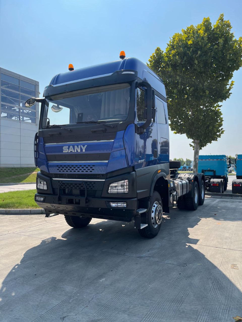 Седельный тягач SANY S565 TD6x6G