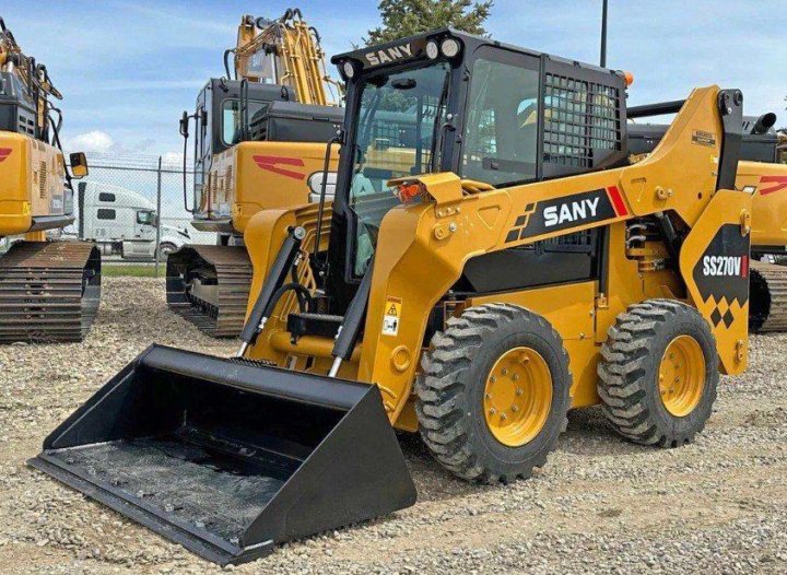 Мини-погрузчик SANY SS270V