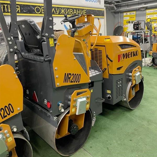Каток MERKO MR 2000