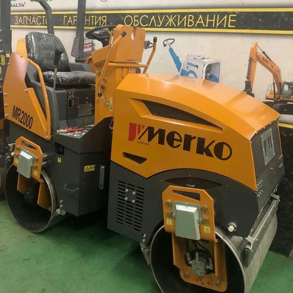 Каток MERKO MR 2000