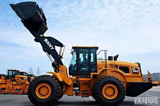 Фронтальный погрузчик SW966K1