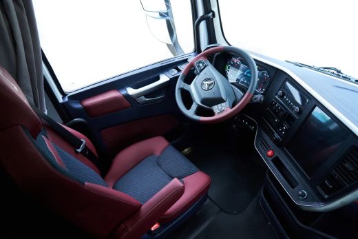 Седельный тягач SANY D525A