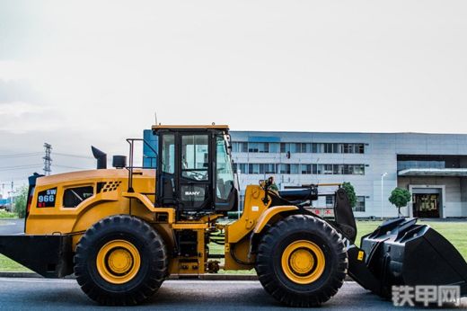 Фронтальный погрузчик SW966K1