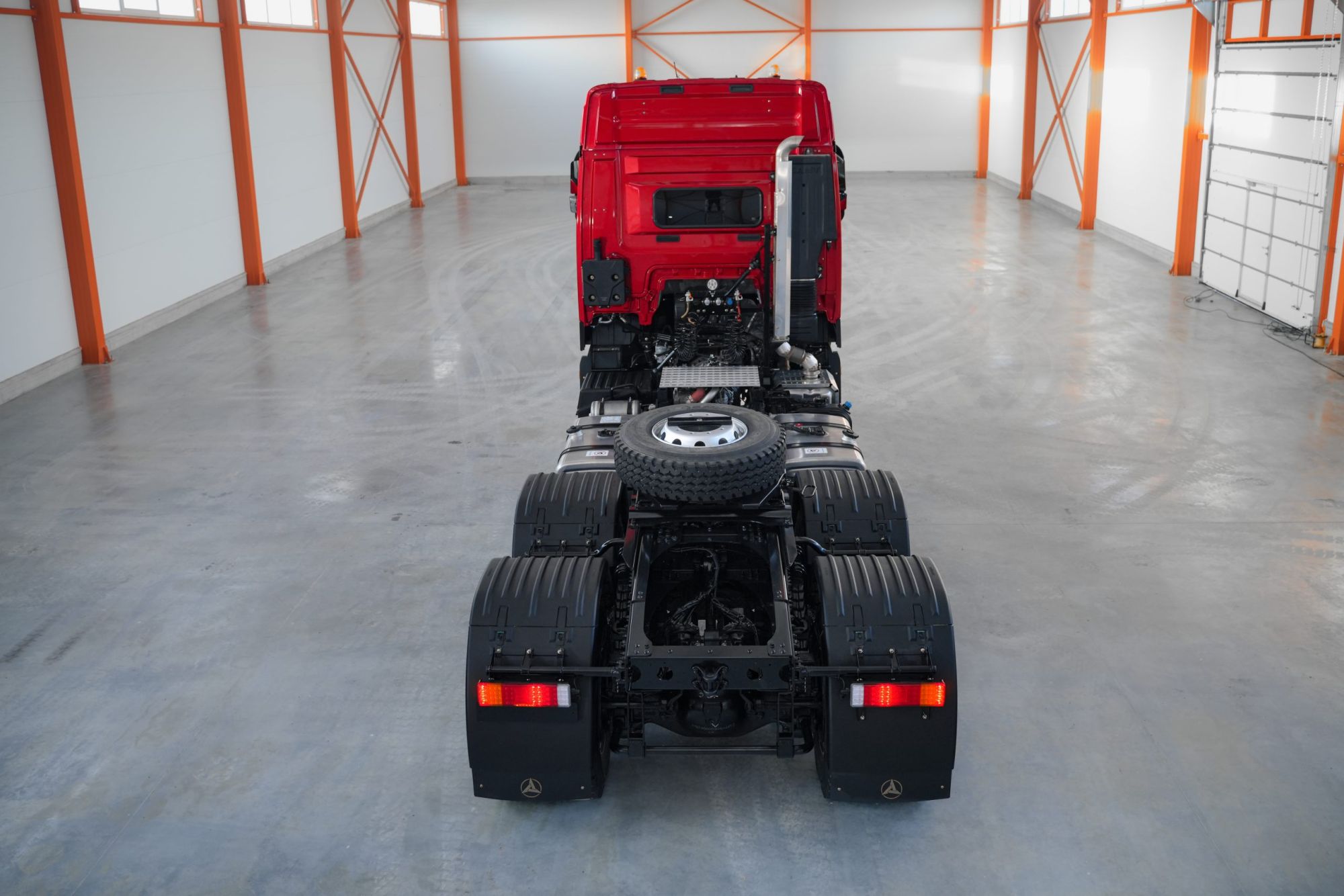 Седельный тягач SANY S565 TD6x6G