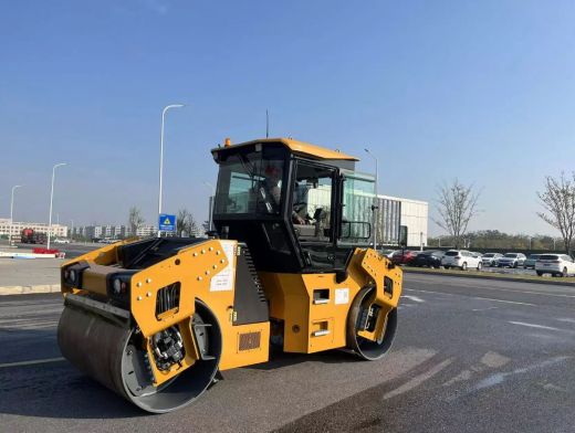 Каток SANY STR80C-10