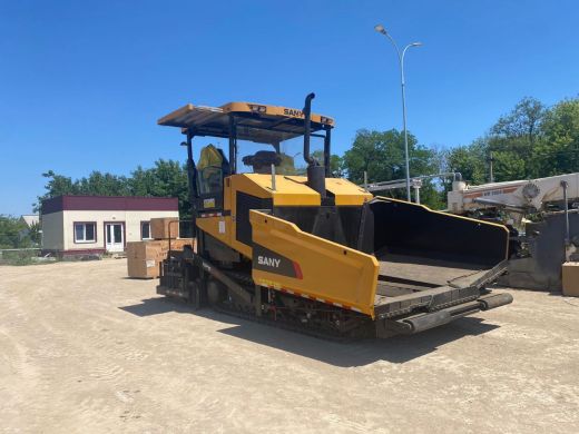 Асфальтоукладчик SANY SSP90C-10Ru