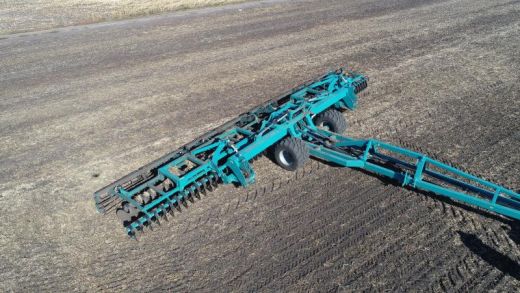 Лущильник дисковый легкий полуприцепной складной МЛ-14000ПС М «Вектор»