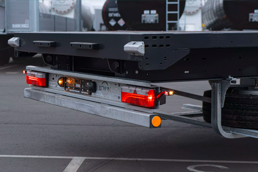 Полуприцеп-платформа 16,52 м с вынесенной осью